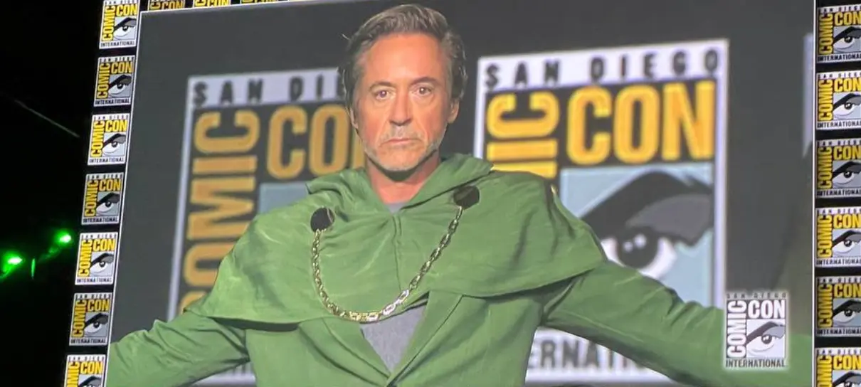 Robert Downey Jr. anuncia que fará o papel de Doutor Destino em painel da Marvel na Comic-Con de San Diego.