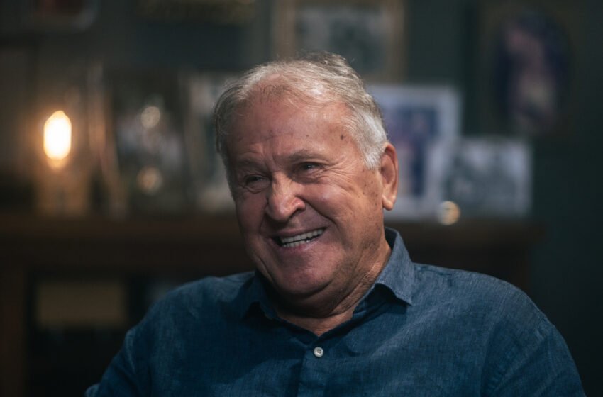  Crítica Zico, o Samurai de Quintino | “Não conheça seus ídolos, a não ser que seu ídolo seja o Zico”